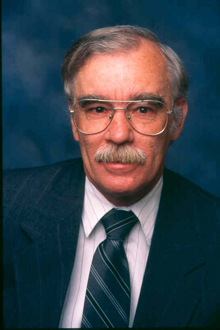 Photo of Dr. Lambdin